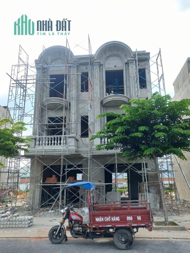 Chỉ cần 750 Triệu SỞ HỮU ngay NHÀ ngay trung tâm TP TÂN UYÊN -