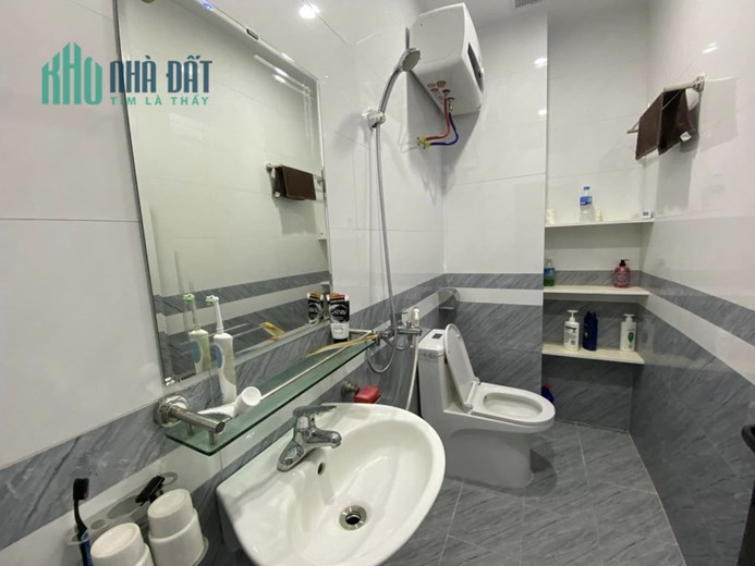 Nhà 3 tầng giá chỉ 1,5 tỷ dân xây độc lập tại Sở Dầu, Hồng Bàng