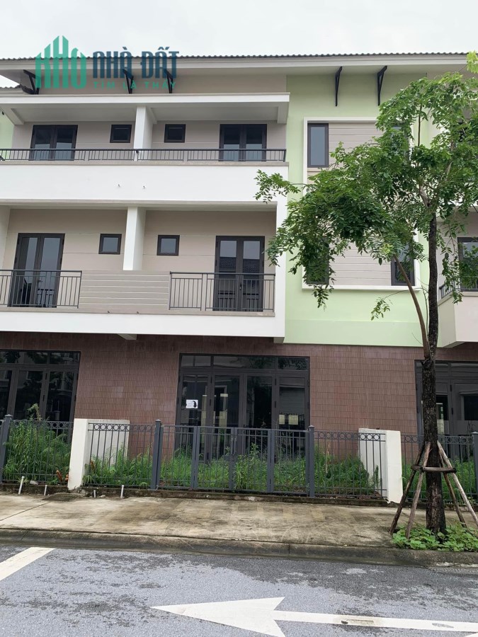 Bán nhà 3 tầng siêu đẹp  khu Vsip Bắc Ninh giá chỉ hơn 4 tỷ