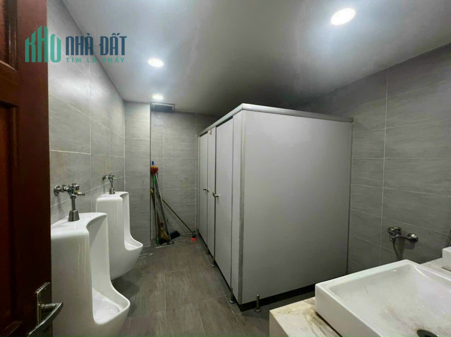 Toà nhà Mặt tiền đường 32, Hiệp Bình Chánh ngay sau Gigamall Phạm Văn Đồng