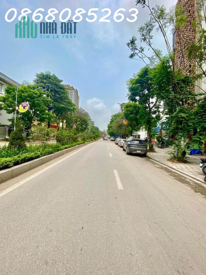 (GIÁ ĐẦU TƯ ) MẶT PHỐ LẠC LONG QUÂN 160M2, MẶT TIỀN 8.5M, HÈ 8M, KD ĐỈNH, ĐỐI DIỆN LOTTE.