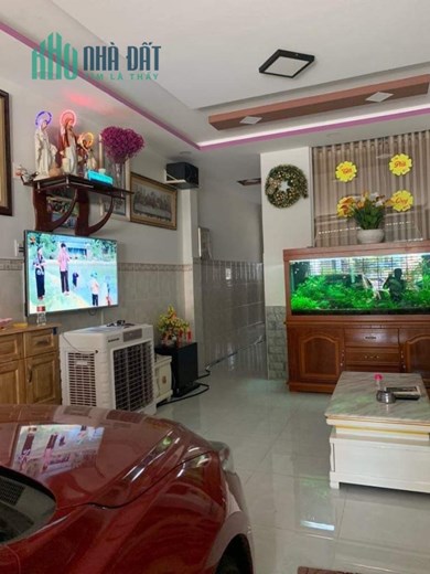 Bán Nhà Hẻm 8M Thông DT 4Mx17.5M đường Nguyễn Hũu Tiến quận Tân Phú