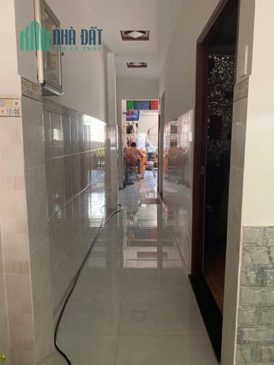 Bán Nhà Hẻm 8M Thông DT 4Mx17.5M đường Nguyễn Hũu Tiến quận Tân Phú