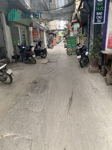 Bán nhà Trọ cho thuê Triều Khúc- Công Nghệ GTVT 100m 9 tầng 38 phòng KK doanh thu 1,8 tỷ / năm.