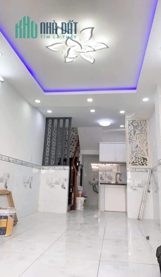 Cho thuê NNC MT Hưng Phú P9Q8. Giá 15 triệu/tháng
