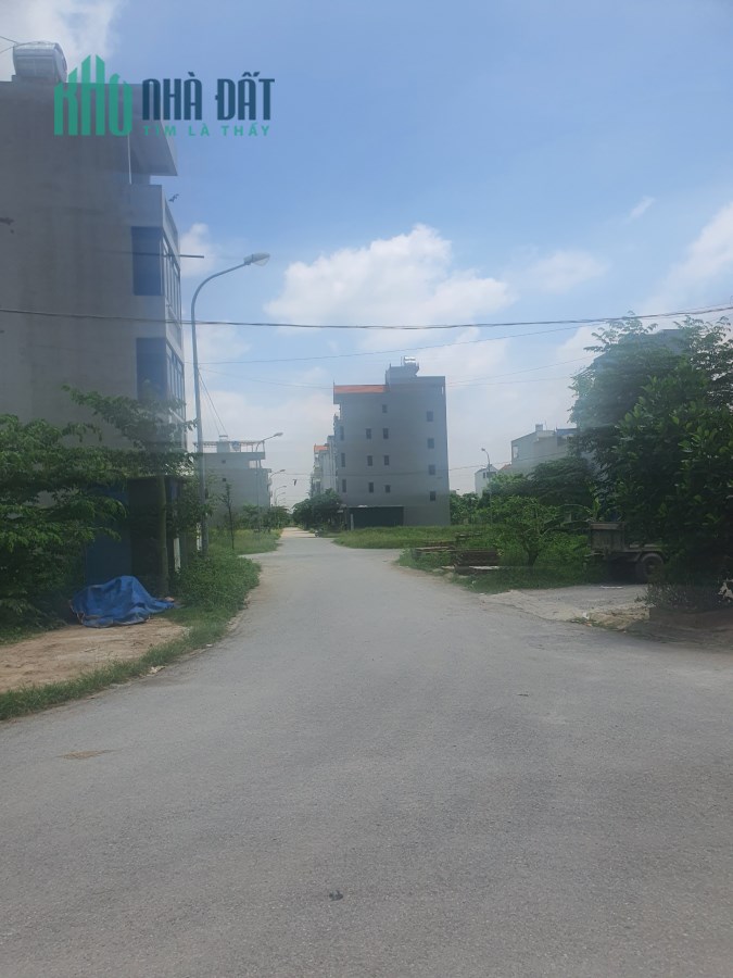 Bán nhanh 50 m2 đất dịch vụ Hà Đông, giá 2.65 tỷ, 0977790353