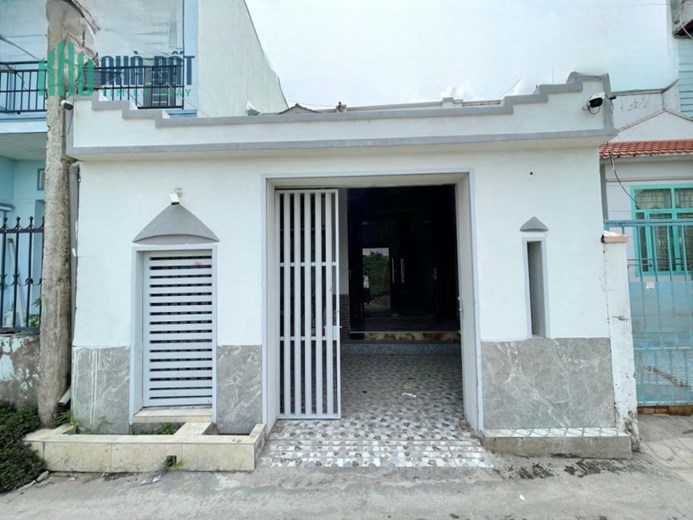 Nhà mới 2 tầng (5x16m) thị trấn Cần Giuộc Long An - 1.75 tỷ