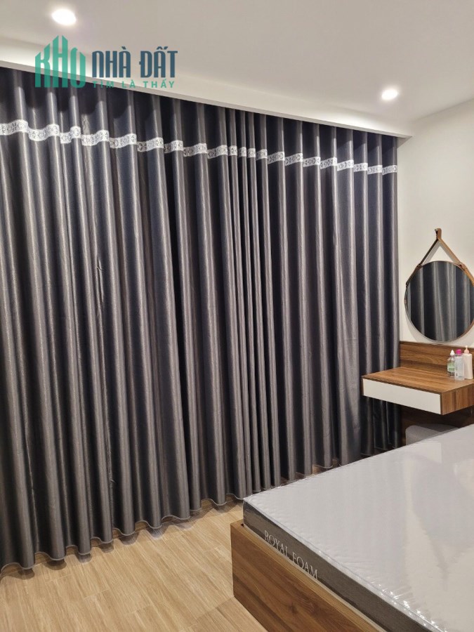 Cần cho thuê căn hộ 3n2wc full đồ giá chỉ 11.5tr/tháng Vinhomes Ocean Park LH: 0981996532