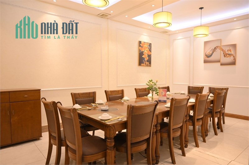 Sang nhà hàng mặt tiền Lý Phục Man, P.Bình Thuận