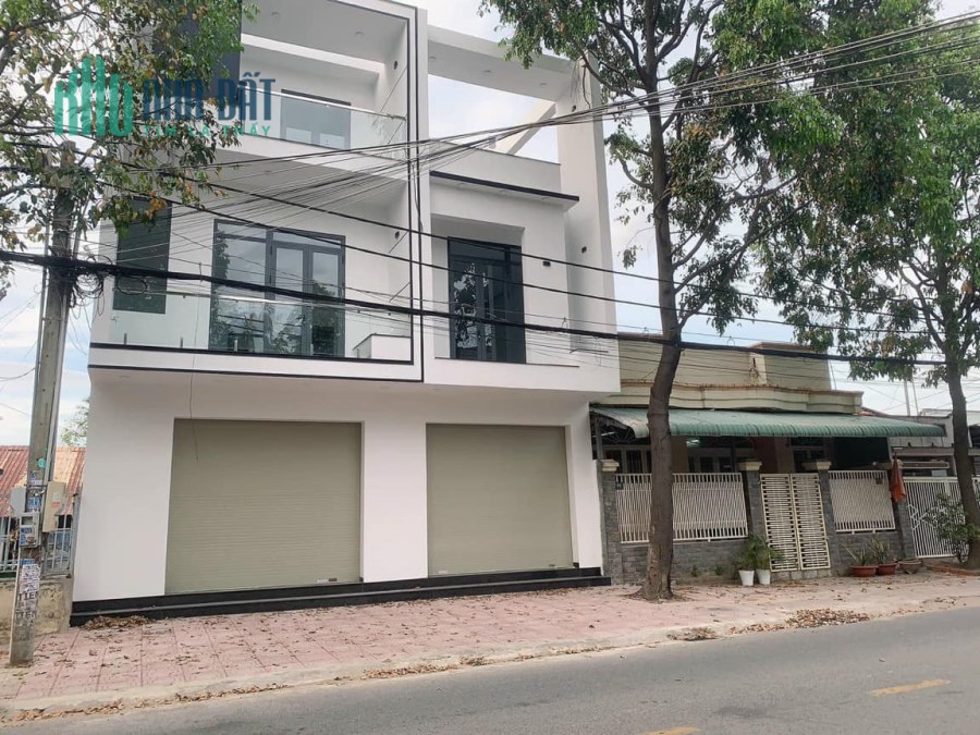 lầu mặt tiền kinh doanh đg Nguyễn thành phuong p Thống Nhất sát D2D tử 10T9 hạ còn 8T9 TL trực tiếp