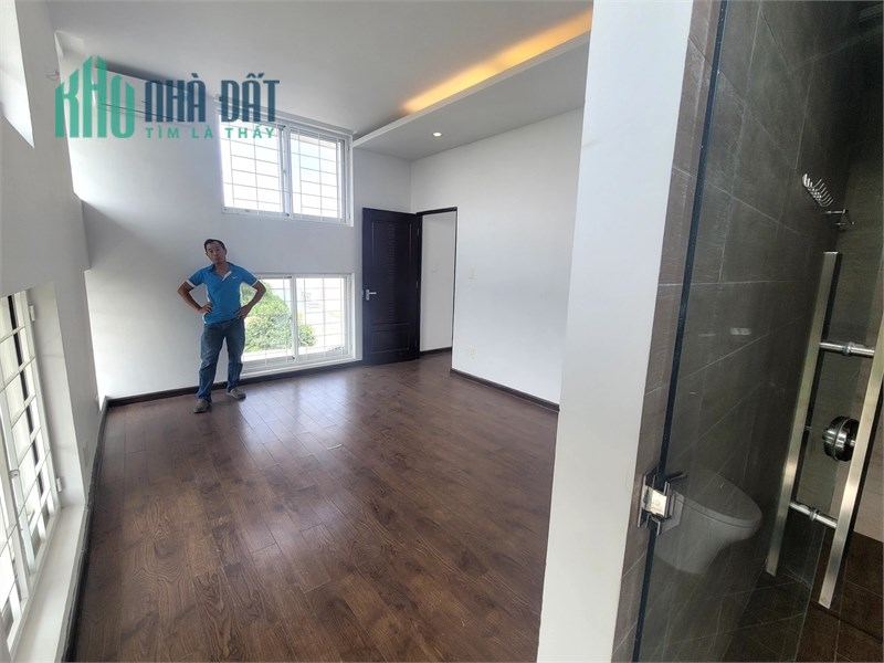 Nguyên Căn Mặt Tiền Hoàng Quốc Việt, P.Phú Thuận, Q7