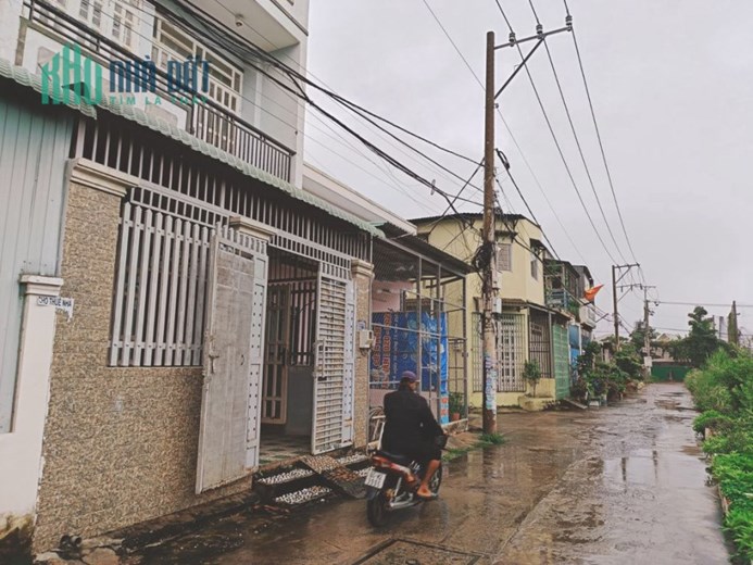 Cho thuê nhà nguyên căn, tiện để ở kết hợp mở VP.