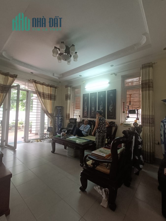 CHÍNH CHỦ CẦN CHO THUÊ BIỆT THỰ TẠI ĐƯỜNG PHÁP VÂN 273M2, 4 TẦNG, 32 TRIỆU - GIÁ TỐT CÓ THƯƠNG LƯỢNG