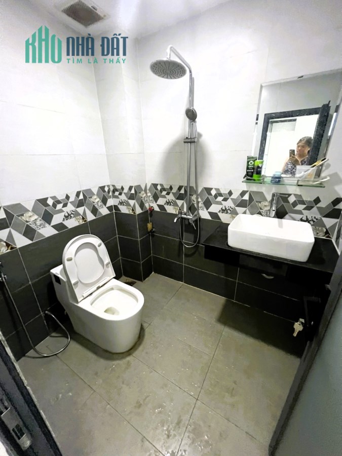 Bán nhà 1T1L 2pn hẻm xe hơi đường 3 Trường Thọ