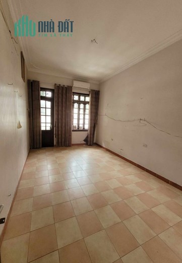 Cho thuê nhà nguyên căn, CHDV, Nguyễn Phong Sắc, 63m2, 5T, 6P, 20 tr.