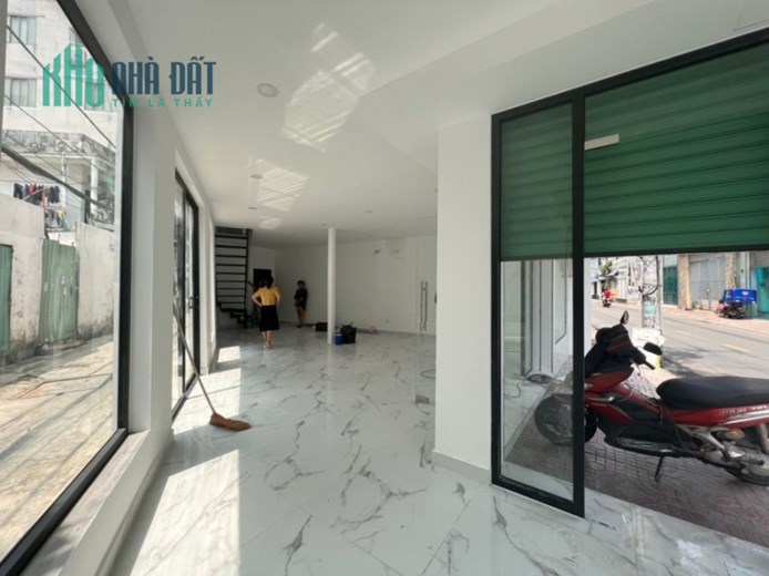 BÁN NHÀ PHÚ NHUẬN MẶT TIỀN 66M2 VIP KINH DOANH NGANG 7M NGUYỄN TRỌNG TUYỂN 9.9 TỶ.