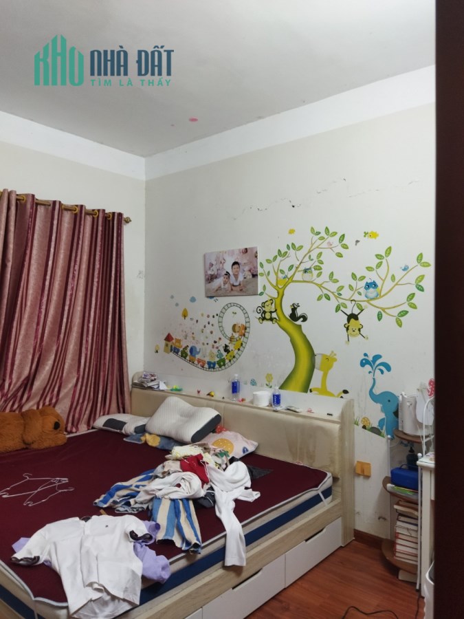 Em chuyên sơn sửa nhà khu vực Hà Nội anh chị nào có nhu cầu alo e !