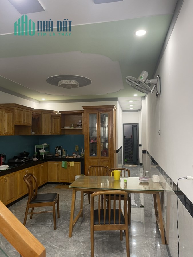 Bán nhà trệt gác lửng tại TP Thuận An, 104m2 full nội thất, vi bằng, 1.85 tỷ. Lh:0777123478