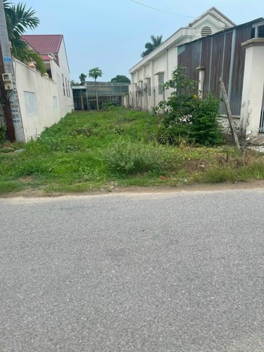 cần tiền bán gấp lô đất ngay khu công nghiệp bàu bàng đối diện trung tâm hành chính