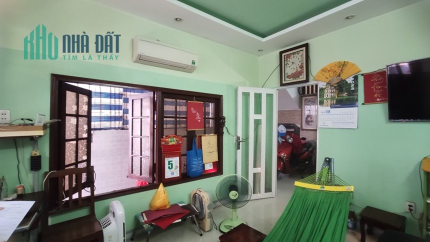 NHỈNH 8 TỶ - NHÀ - 87M2 - 1 BƯớC CHÂN QUA QUẬN 1 - CÁCH HẺM Ô TÔ 1 CĂN