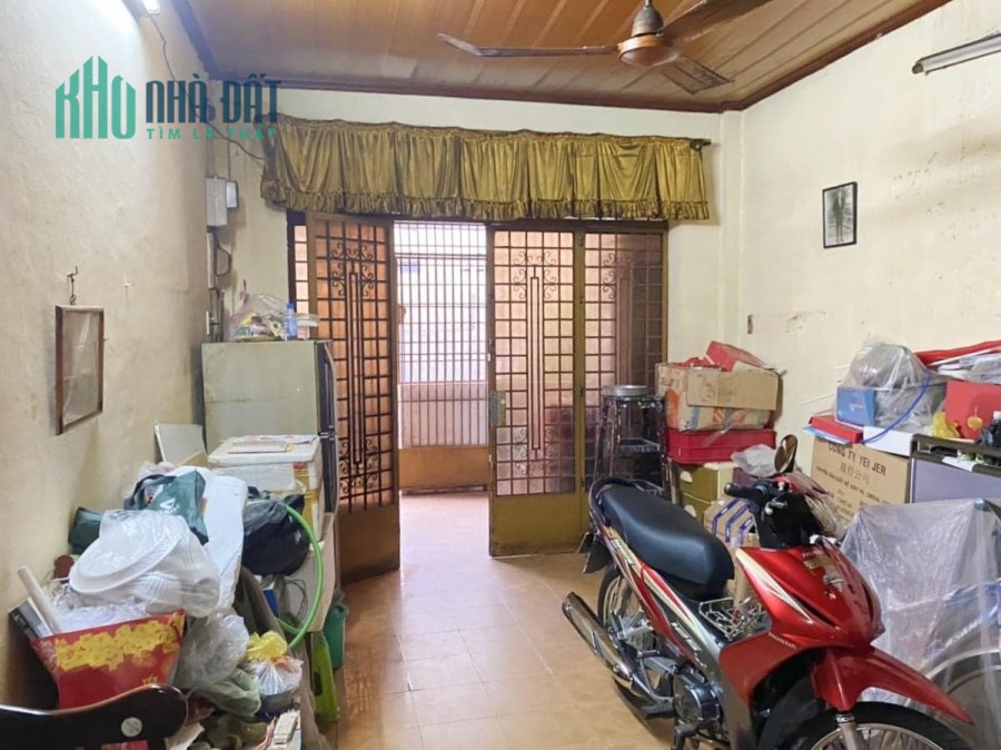 HẺM 4M ĐINH TIÊN HOÀNG SÁT QUẬN 1 - C4 TIỆN XÂY MỚI - CHÍNH CHỦ LÂU ĐỜI - CỰC HIẾM - SỔ NỞ HẬU.