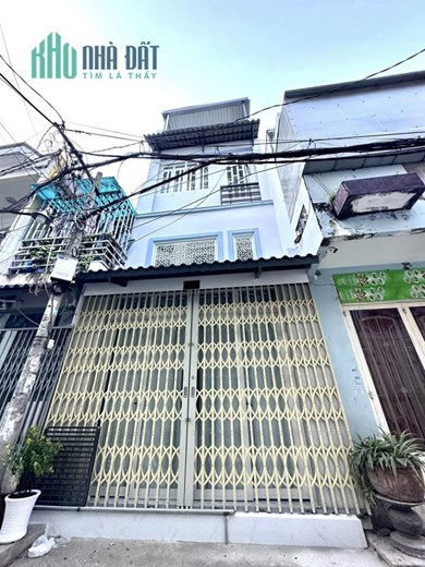 NHỈNH 6 TỶ NHÀ ĐẸP 4 TẦNG HẺM ÔTÔ - KHU VIP DÂN TRÍ CAO 20M RA MẶT TIỀN CHU VĂN AN