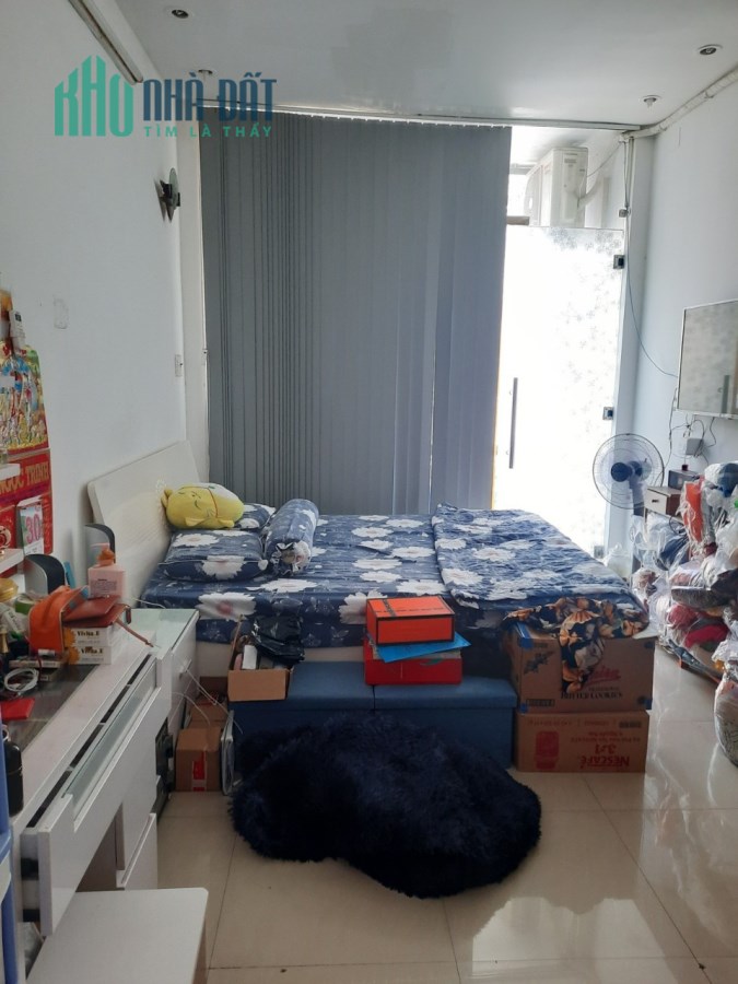 Bán gấp nhà 4 tầng BTCT HXH Lạc Long Quân Quận 11 30m2 chỉ nhỉnh 6 tỷ