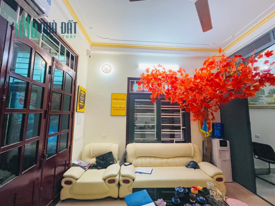 Ơ KÌA!!! VIP sát MP Cầu Diễn, 48m2  4 Tầng, Nhỉnh 3.7 Tỷ mà thôi