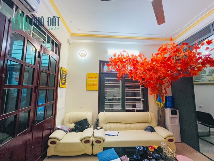 Ơ KÌA!!! VIP sát MP Cầu Diễn, 48m2  4 Tầng, Nhỉnh 3.7 Tỷ mà thôi