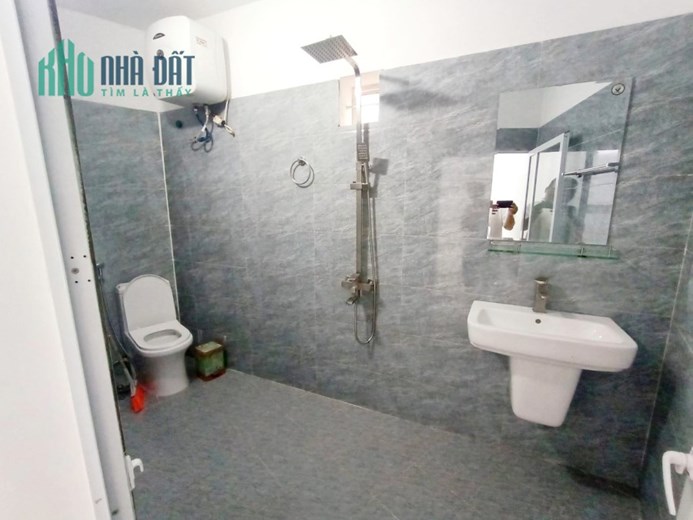 Bán nhà mặt ngõ to Trung Hành, 48m 3 tầng GIÁ 2.9 tỉ ô.tô qua lại