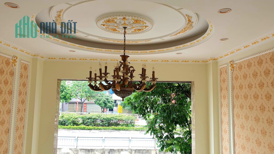 Bán nhà 76m2 phố Nghi Tàm, Tây Hồ Thang máy 8 phòng Dòng tiền 9.3 Tỷ