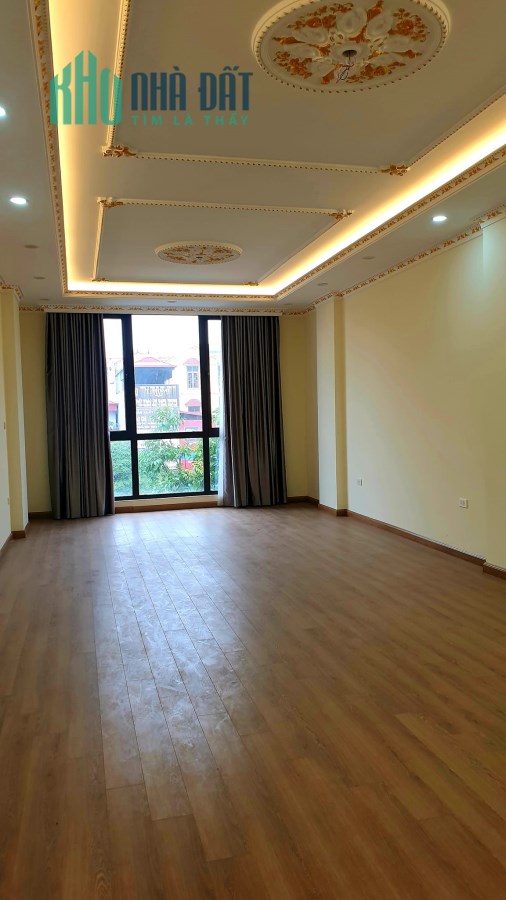 Bán nhà 78m2 phố Nghi Tàm, Tây Hồ Thang máy Nhập 8 ngủ Dòng tiền khủng 9.3 Tỷ