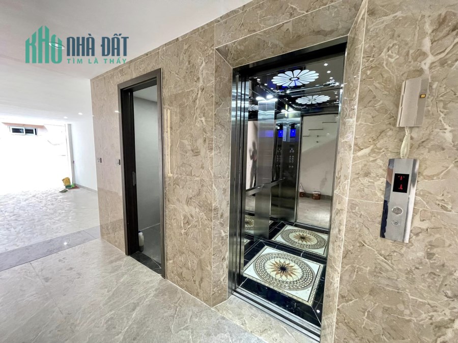 Bán nhà 79m2 phố Nghi Tàm, Tây Hồ Thang máy Nhập 8 phòng Dòng tiền ổn 9.3 Tỷ