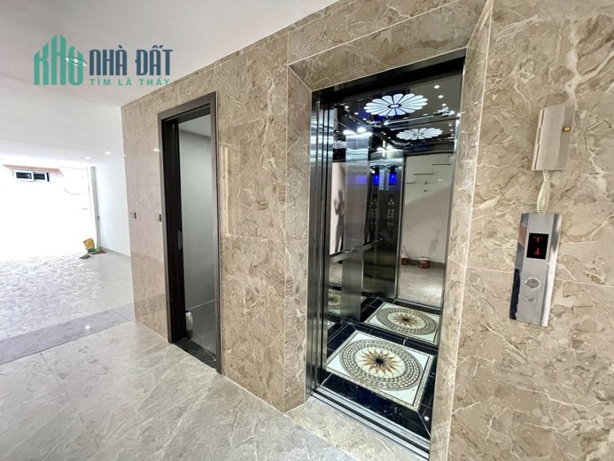 Bán nhà 79m2 phố Nghi Tàm, Tây Hồ Thang máy Nhập 8 phòng Dòng tiền ổn 9.3 Tỷ