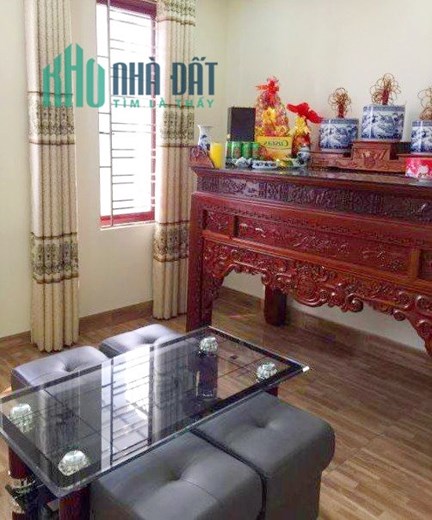 Bán nhà dân xây độc lập ngõ 189 Đông Khê, 43m 4 tầng GIÁ 2.8 tỉ