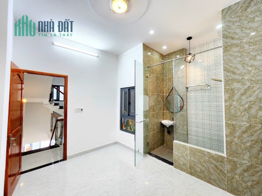 Nhà Lầu Sổ Riêng thổ cư hoàn công Tân Hiệp biên hòa đg 2 xe hơi 4,x Tỷ TL mạnh