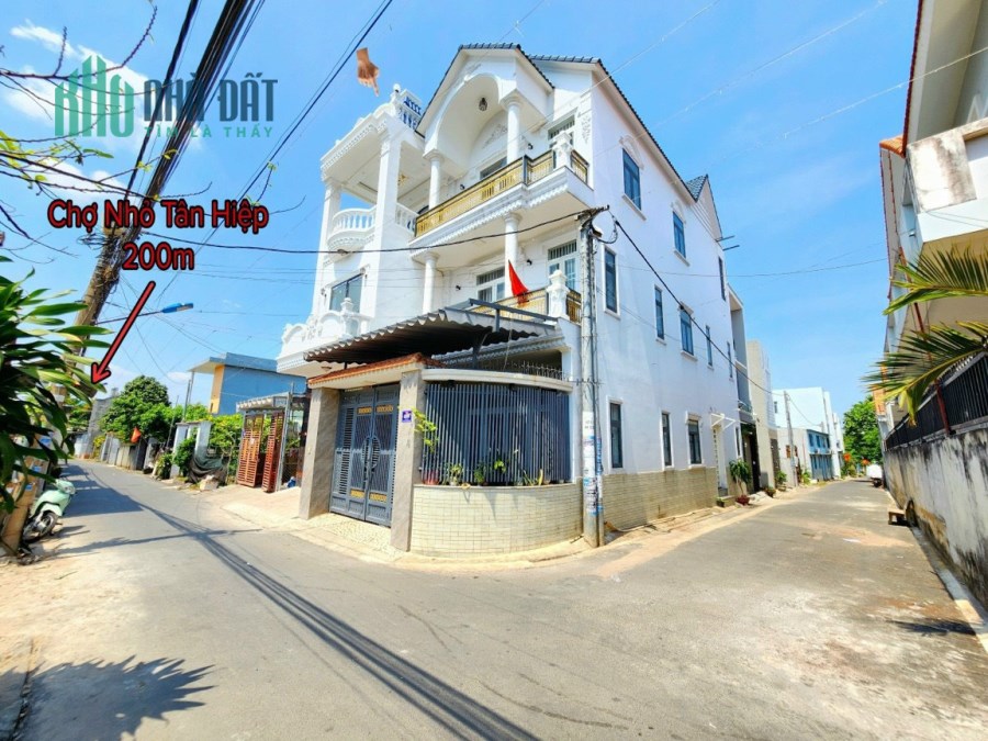 Nhà Lầu Sổ Riêng thổ cư hoàn công Tân Hiệp biên hòa đg 2 xe hơi 4,x Tỷ TL mạnh