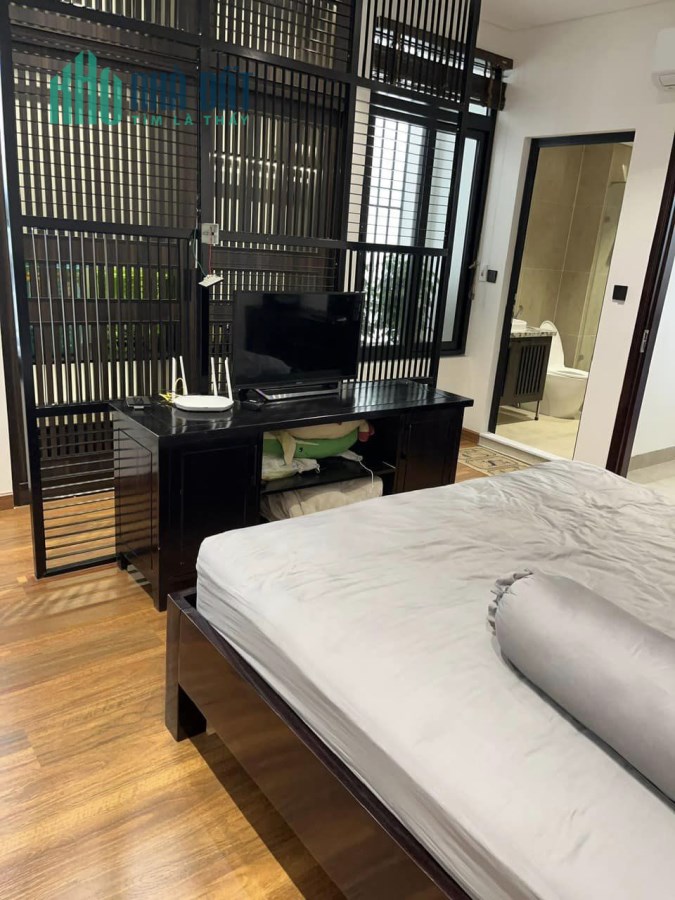 Bán nhà 72m2 phố Nghi Tàm, Tây Hồ Gara Ô tô 8 phòng Dòng tiền khủng 9.1 Tỷ