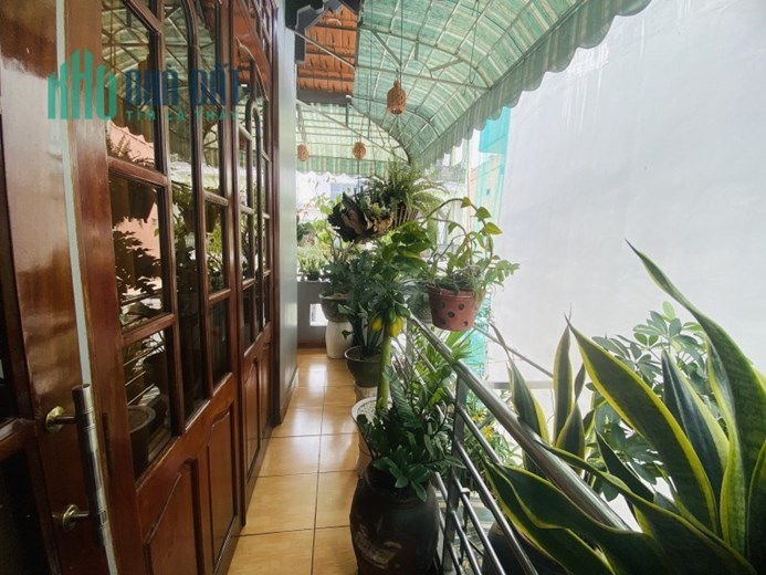 Bán Nhà Mặt Phố Đường Phú Thọ Hòa, Trung Tâm Của Quận TP, 70m2x4 Tầng, Không QH, Không LG, Tặng NT