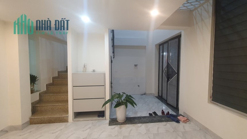 BÁN NHÀ PHỐ TRẠM – LÔ GÓC Ô TÔ ĐỖ CỔNG – 35M2 X 5 TẦNG XÂY MỚI – GIÁ NHÔ 3 TỶ