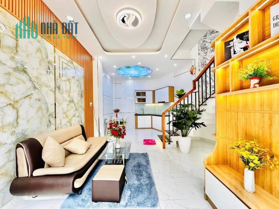 Bán Nhà Phạm Văn Đồng Gò Vấp 2 Tầng Mới Đẹp 3 Tỷ 4