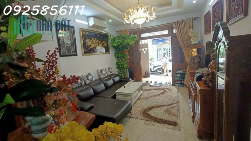 Nhà phố Hiệp Bình Phước 55m KDC Hiệp Bình khu phân lô hai xe ô tô hơn 6 tỷ