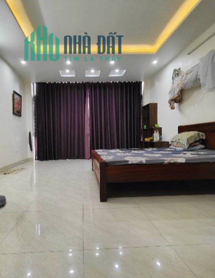 HIẾM CẦU GIẤY – 5 TẦNG -  DÂN XÂY CHẮC CHẮN – GẦN PHỐ - KINH DOANH – 55M2, 6.5 TỶ