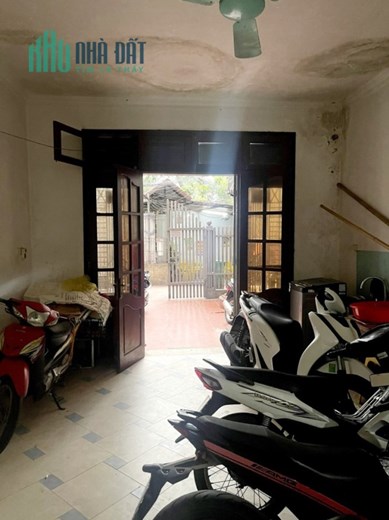 Bán nhà Cự Lộc Thanh Xuân 100m 4 tầng mặt tiền 4.5m gần hồ ô tô đỗ cửa nhỉnh 10 tỷ lh 0975124520