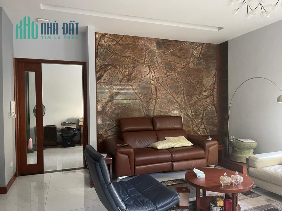 Liền kề lô góc dự án Thống Nhất Complex 82 Nguyễn Tuân, 107m2, 42 tỷ