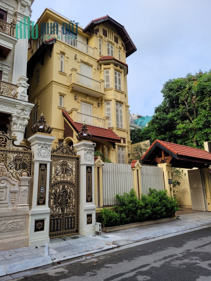 Bán biệt thự đơn lập 200m2 vị trí hoa hậu