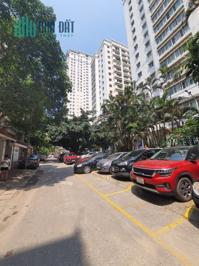 Bán biệt thự song lập 150m2, nhìn vào chung cư, kinh doanh tốt
