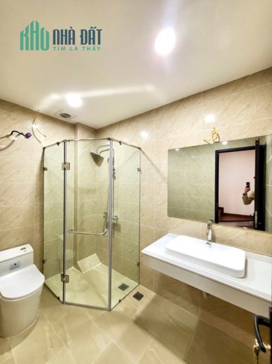 Bán nhà quận Thanh Xuân Giáp Nhất 2M 5T 3 ngủ ngõ thông Ô TÔ ĐỖ CỔNG nhỉnh 5 tỷ lh  0817606560