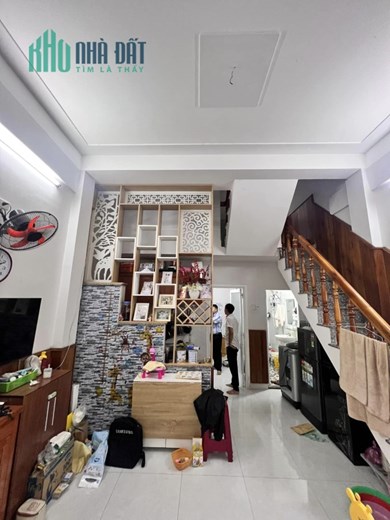 Bán Nhà Hẻm Trần Hưng Đạo P.Đống Đa Quy Nhơn , 41,3m2 , 1 Mê , Giá 1 Tỷ 390Tr