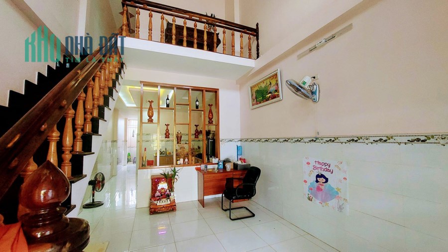 Bán nhà TX 52 QUẬN 12, dài 20m, thông số vàng, đường 5m, giá giảm còn 3.3 tỷ